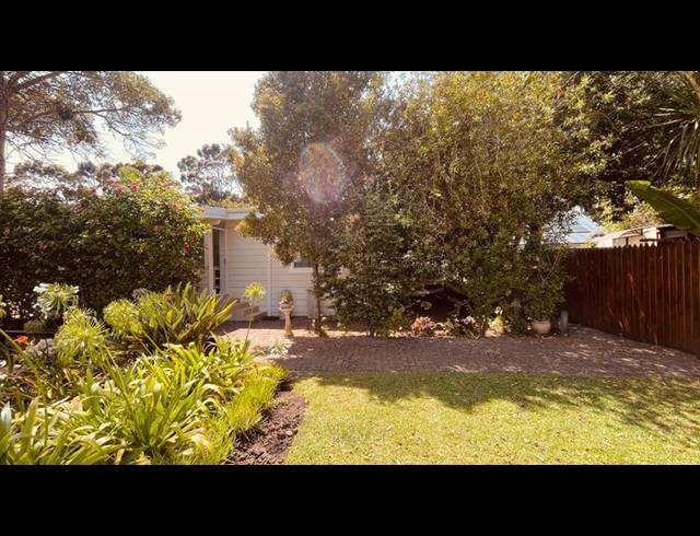 4 BEDROOM PROPERTY TO RENT IN KEURBOOMS RIVER